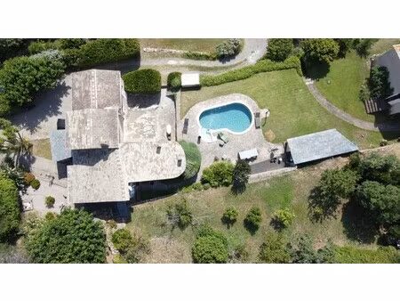 villa de luxe à vendre à brando