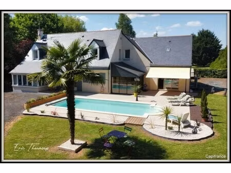 maison de luxe à vendre à mazé