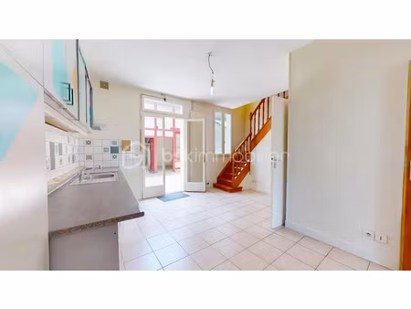 vente maison 4 pièces 84 m² à neuville-aux-bois (45170)  142 000 €