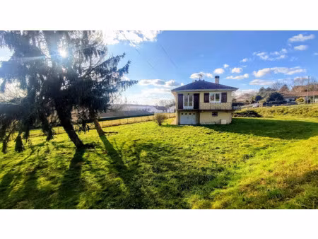 vente maison 5 pièces 83 m² à saint-sever (40500)  140 000 €