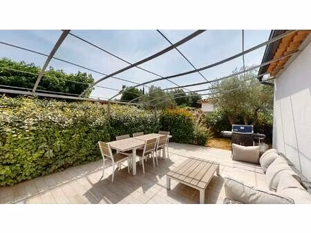 villa de 130m2 sous décennale  garage et piscine