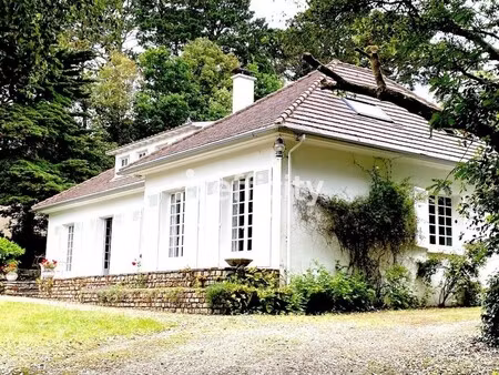 maison de luxe à vendre dans le quartier sainte marie