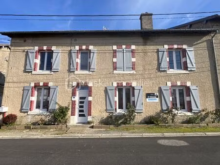 maison de 203 m² à han-sur-meuse