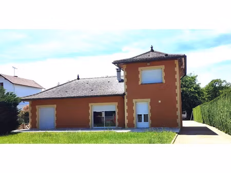 vente maison 5 pièces 136 m² à abrest (03200)  263 250 €