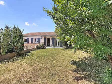 dommartin - maison non mitoyenne 5 pièces de 133 m² avec vue et sans vis à vis
