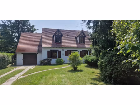 pavillon 5 pièces - 125 m² - 4 ch - garage et dépendances - jardin arboré