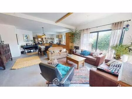 vente maison à longeville-sur-mer (85560) : à vendre / 115m² longeville-sur-mer