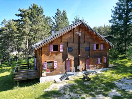 vente chalet 8 pièces 163 m² à saint-sauveur-camprieu (30750)  415 000 €