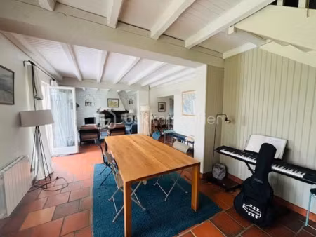 vente maison 5 pièces 136 m² à ile-d'arz (56840)  741 600 €