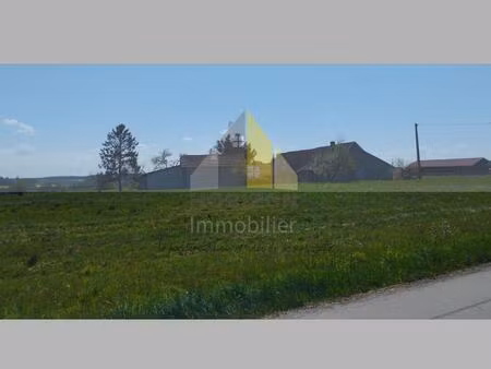 terrain constructible dans un joli village