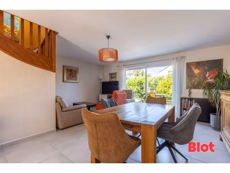 a vendre en exclusivite blot immobilier - saint jacques de la lande - maison - 3 chambres 