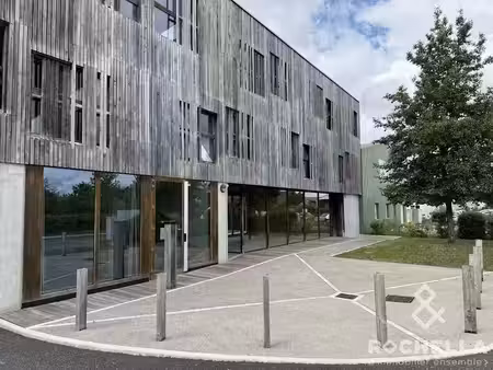 vente locaux professionnels 0 pièces 369 m² à saint-médard-d'aunis (17220)  572 400 €