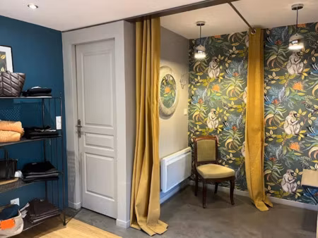 vente locaux professionnels à pont-l'eveque (14130)  159 000 €