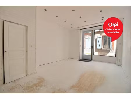 location locaux professionnels 25 m² à lavaur (81500)  300 €