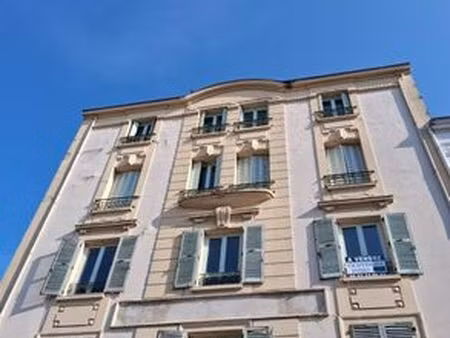 prestigieux immeuble de rapport en vente à vichy  auvergne-rhône-alpes