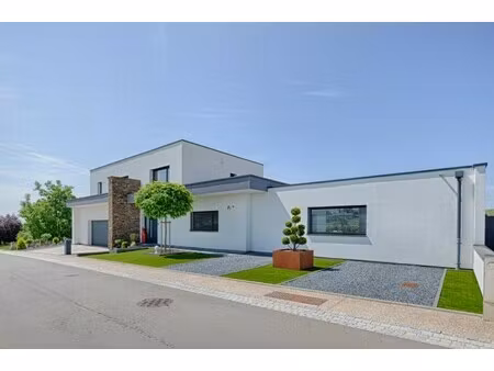 villa de luxe à vendre à sierck-les-bains
