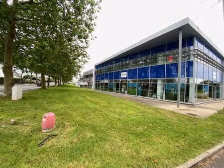 vente local industriel 404 m² brest (29200)