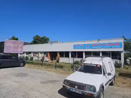 achat local commercial 304m² st pierre des corps 37700