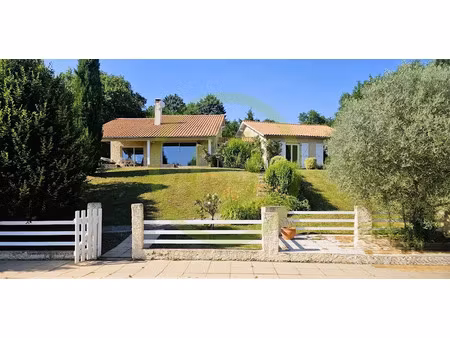 vente maison 5 pièces 180 m² à bellegarde-poussieu (38270)  395 000 €