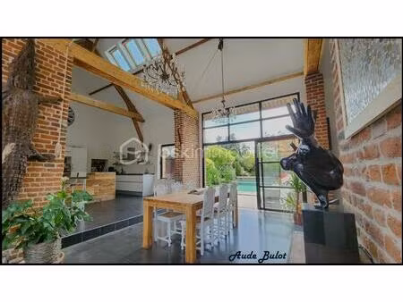 corps de ferme de 280 m² à sainghin-en-melantois