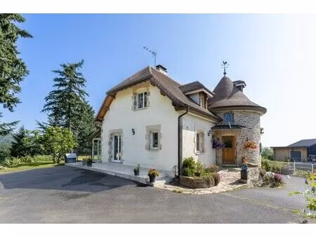 maison de prestige de 200 m2 en vente durtol  auvergne-rhône-alpes
