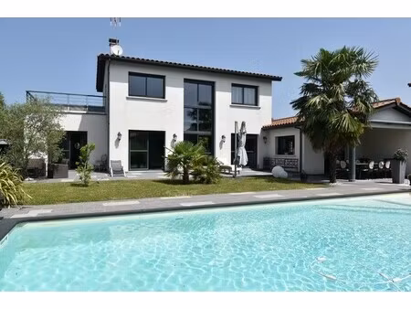 maison contemporaine à vendre à quincieux