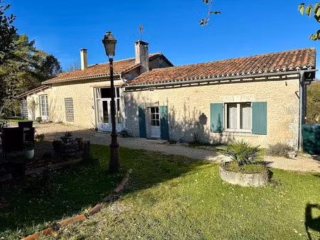 vente maison 5 pièces 145 m² à bouteilles-saint-sébastien (24320)  289 800 €