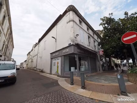 immeuble 10 pièces 292 m²