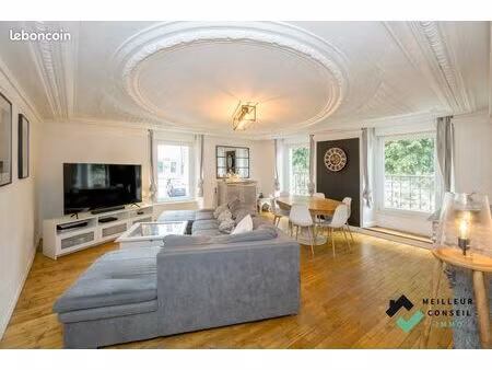 triplex 5 pièces 129 m²