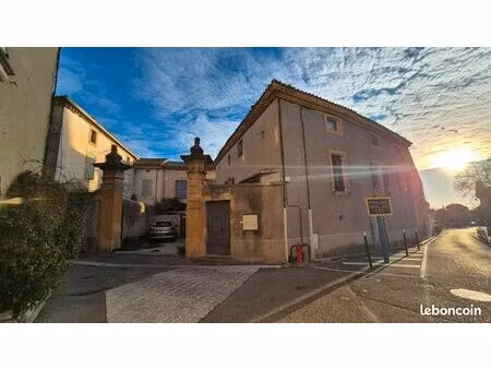 vente maison de village avec 4 appartements loués