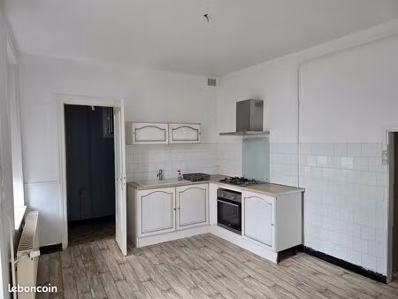 maison 1 pièce 90 m²