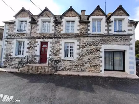 maison 7 pièces 181 m²