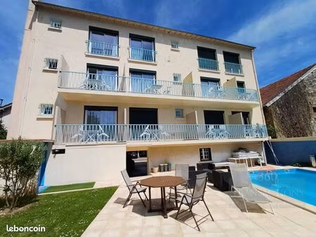 hôtel 900 m² souillac