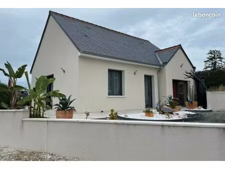 maison moderne plein pied avec vue sur les vignobles du chinonais