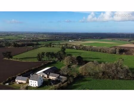 maison 10 pièces 194 m²