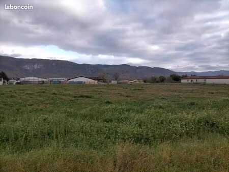 terrain 520 m² saint sauveur