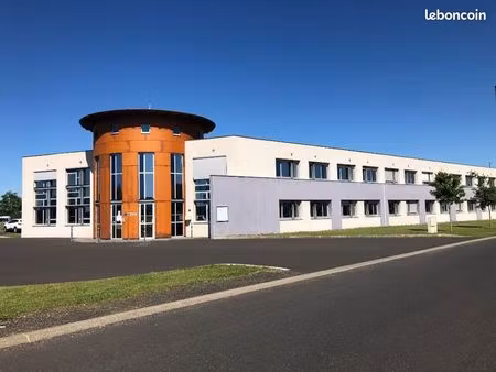 saint-flour - village d’entreprises – bureaux a louer