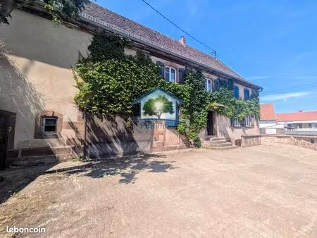 propriété 7 pièces 279 m²