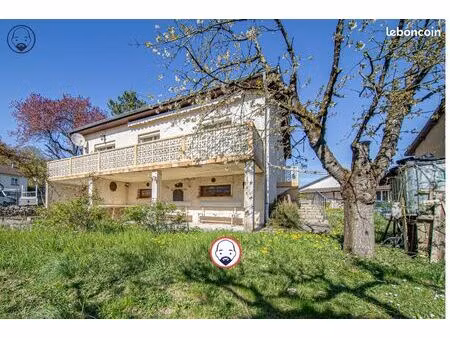 pavillon 6 pièces 105 m²