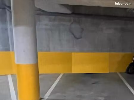 place de parking - palaiseau