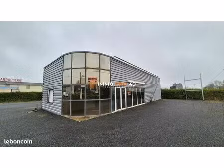 local commercial 157 m² mauges-sur-loire