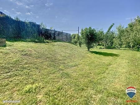 terrain 800 m² hausgauen