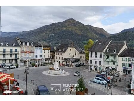 maison 10 pièces 375 m²