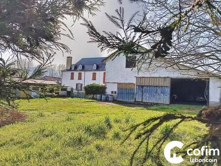 propriété 6 pièces 199 m²