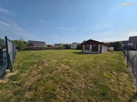 terrain 800 m² fontaine le bourg