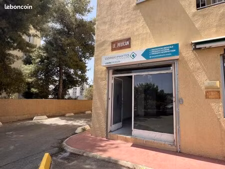 local commercial 38 m²