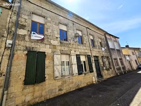 immeuble 14 pièces 320 m²