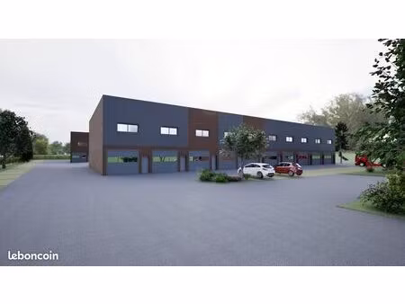 local 1000 m² scientrier