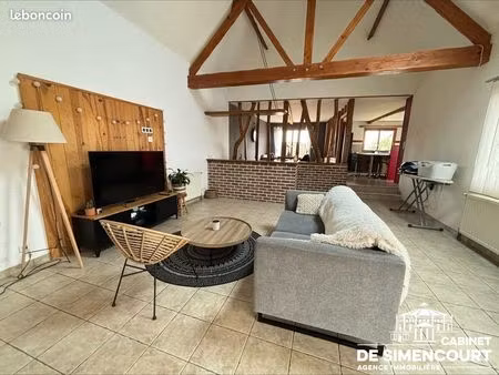 maison 9 pièces 210 m²