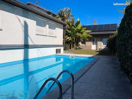 plusieurs bureaux/appartements/immeubles loués pour investisseurs